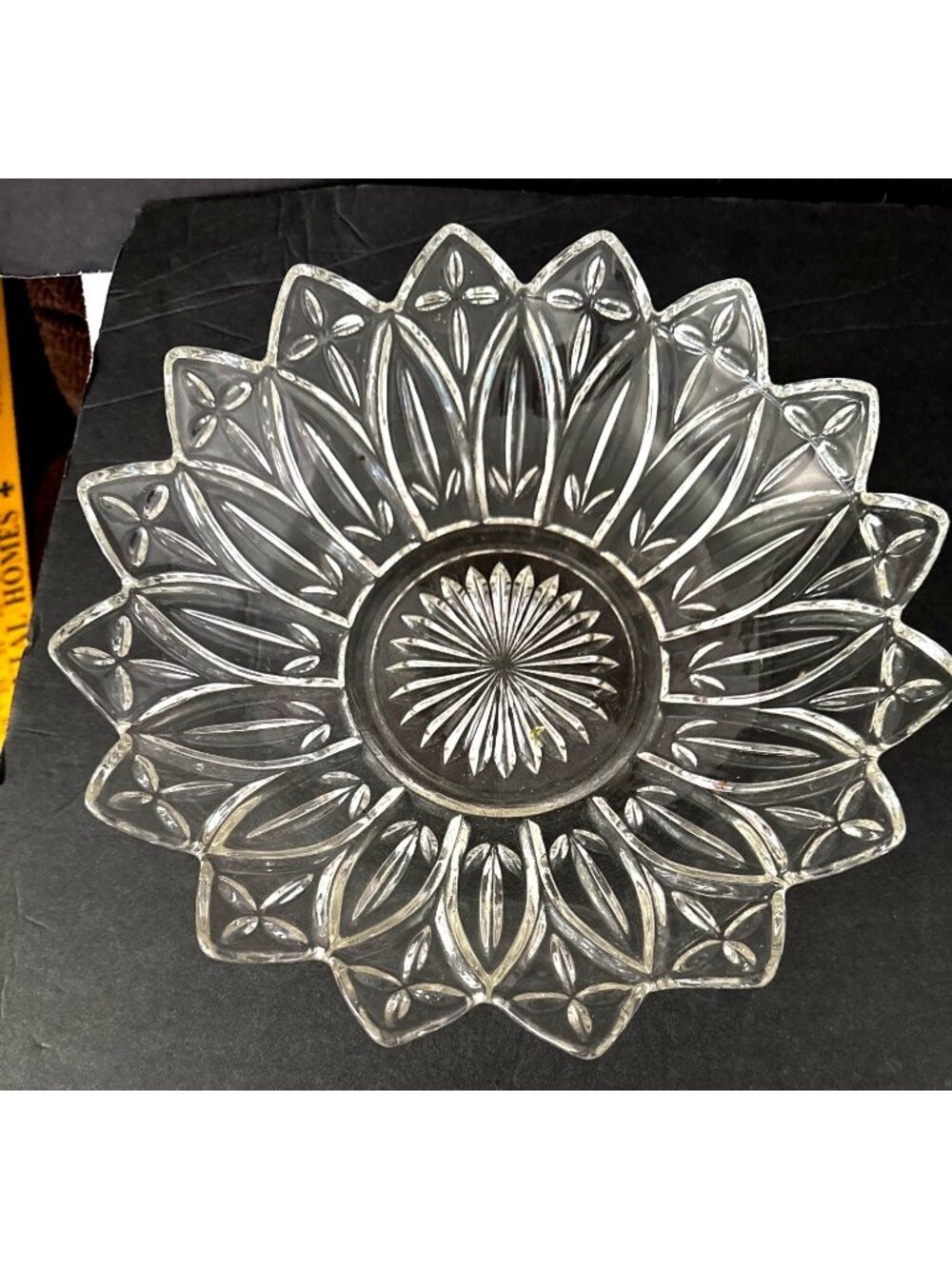 Federal Glass 16 point star Serving Plate Floral Cut Design 9.5 Inch
